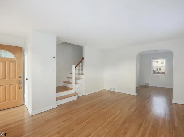612B Clarkson Ave, Elizabeth City, NJ 07202
