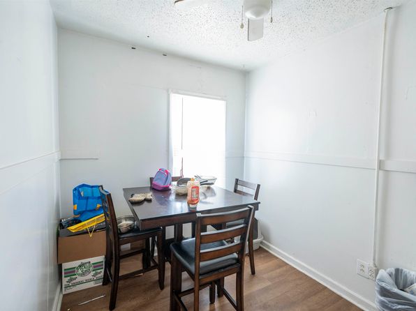 wichita-kansas-443187045 picture