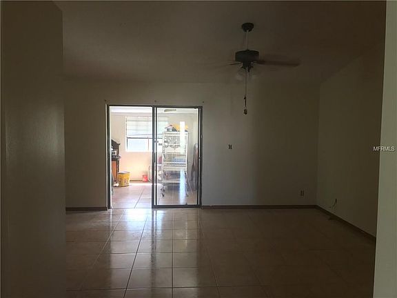 2nd image of 1301 Begonia St