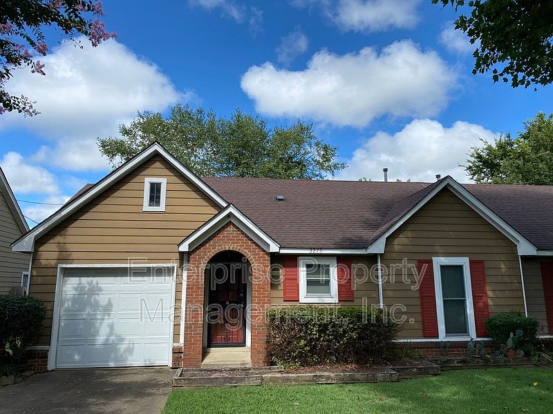 1st image of 2275 Hometown Dr
