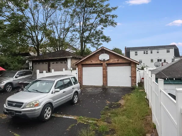 711 74th Street image 25 of 30