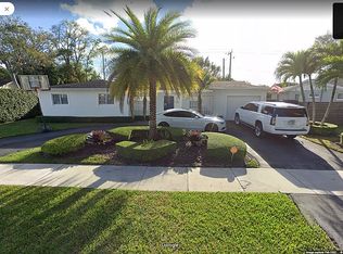 10350 SW 103rd Ct, Miami, FL 33176