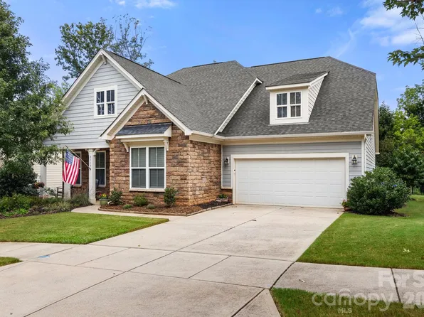 8719 Shadetree St, Huntersville, NC 28078