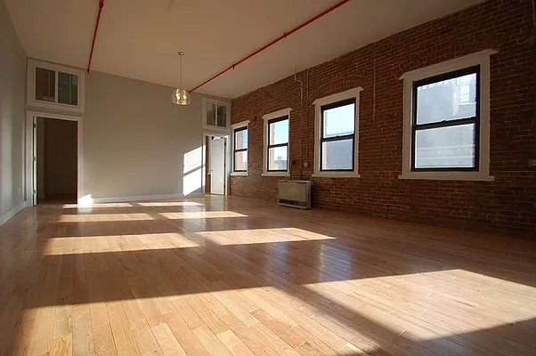 Rented by Bohemia Realty Group | media 2