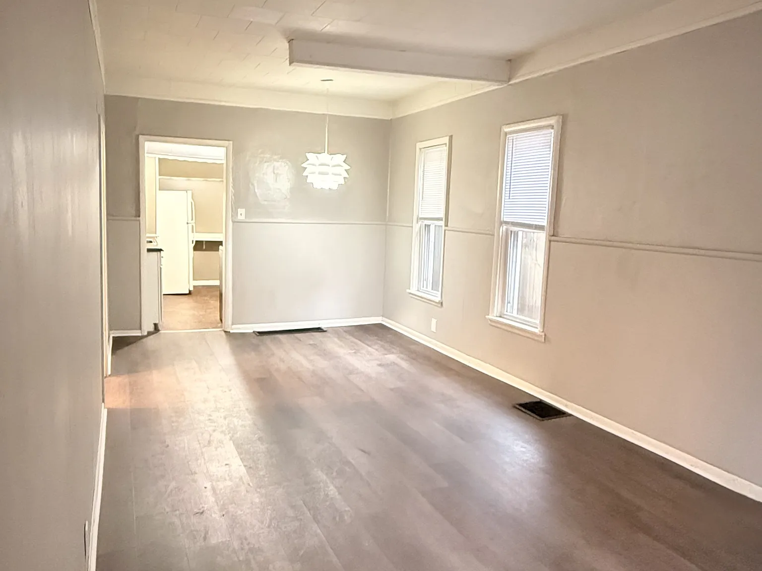244 Matilda St NE (Sonal) - 1 — Photo 3