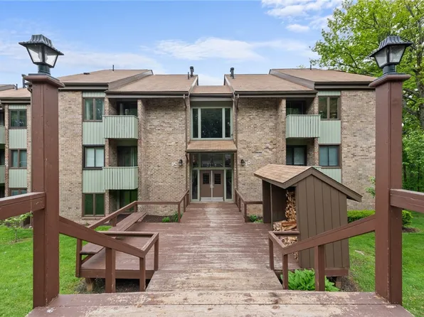 3C2 Mountain Villas Dr, Champion, PA 15622