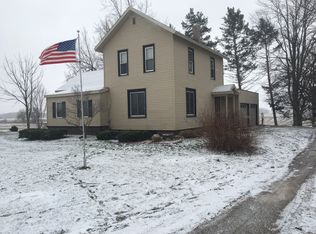 1981 Lawrence Hwy, Charlotte, MI 48813