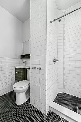 Rented by Owner | media 11