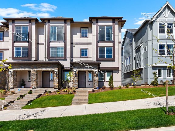 3rd image of 16675 SW Jean Louise Rd