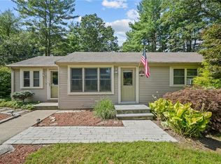 7 Patricia Ave, North Smithfield, RI 02896
