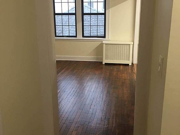 4th image of 6836 Burns St APT B3
