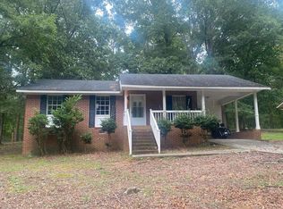 1220 Robinwood Ln, Elberton, GA 30635