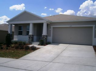 603 Neptune Dr, Groveland, FL 34736