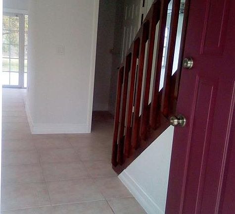 5th image of 16170 Carnation Dr