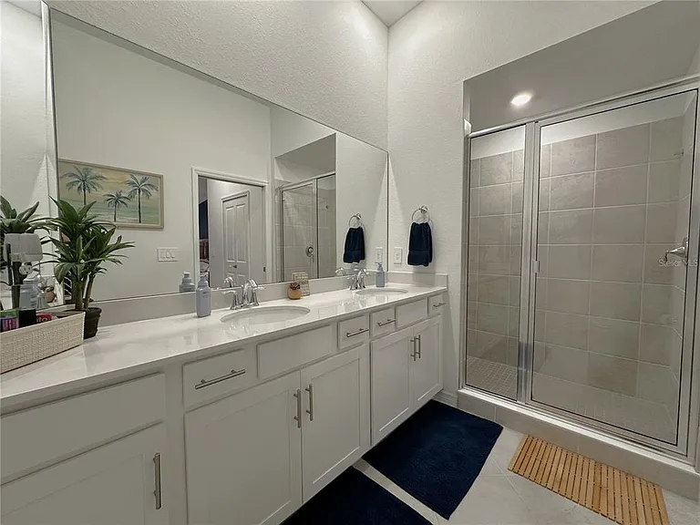 14221 Heritage Landing Blvd #2024 — Photo 18