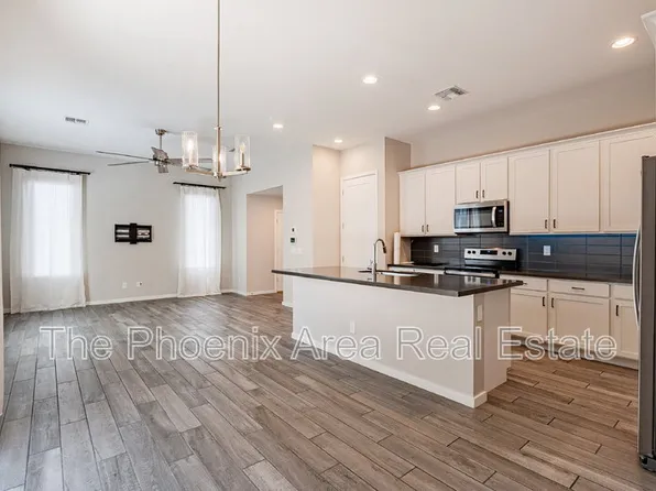901 S Smith Rd, Tempe, AZ