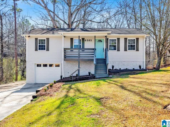 6585 Womack Rd, Pinson, AL 35126