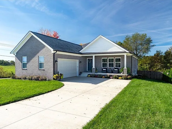 6701 Heritage Ln, Charlestown, IN 47111