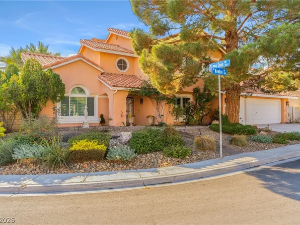 911 Nawkee Dr, North Las Vegas, NV 89031