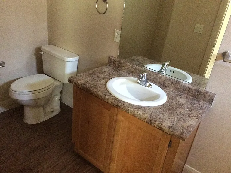 700 N Main St #K2 — Photo 5