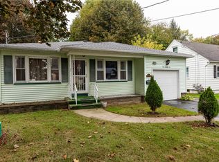 425 Norran Dr, Rochester, NY 14609