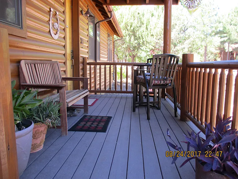 1561 N Mustang Run — Photo 5