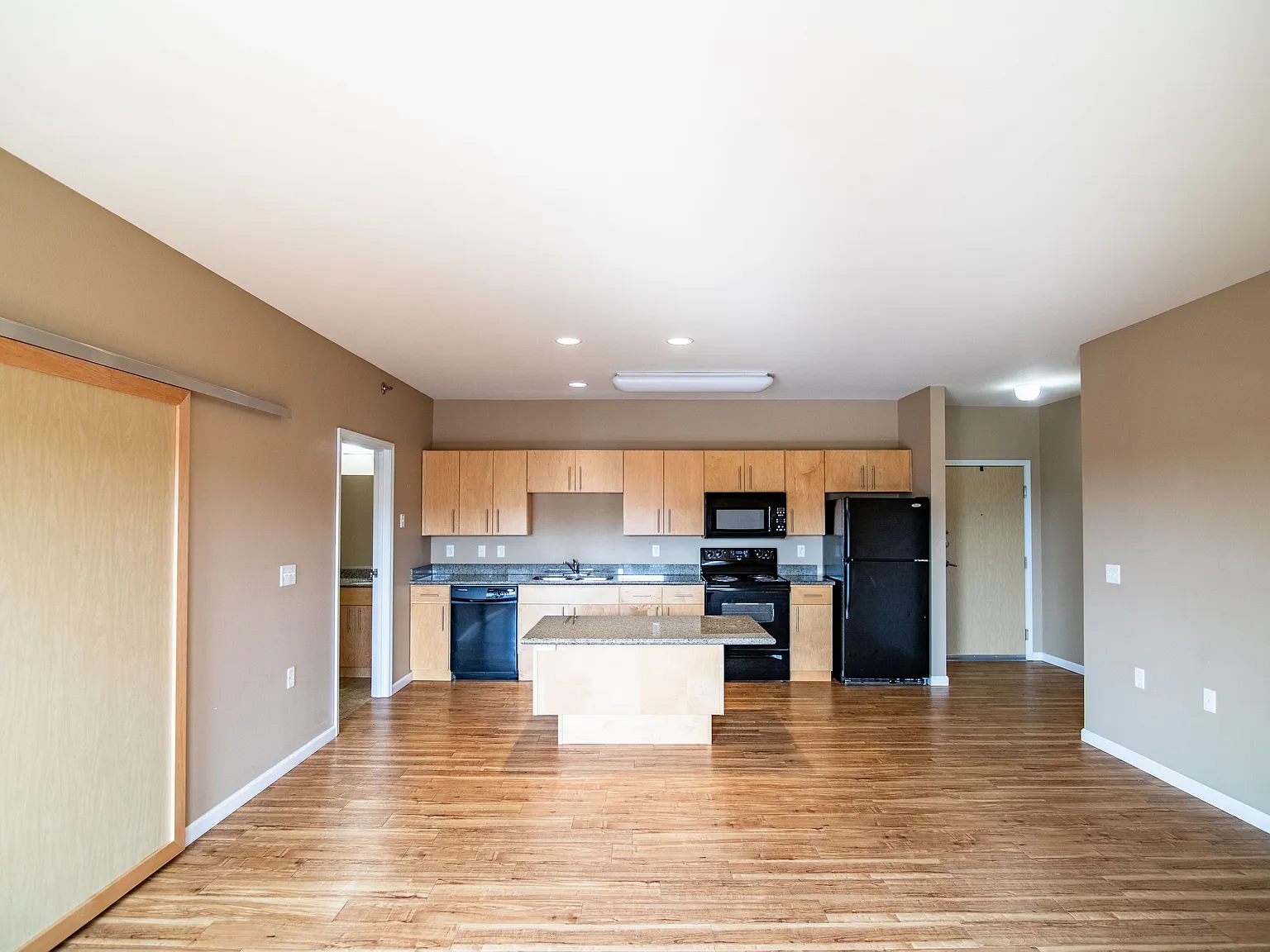 Mandan Place Apartments — Photo 4