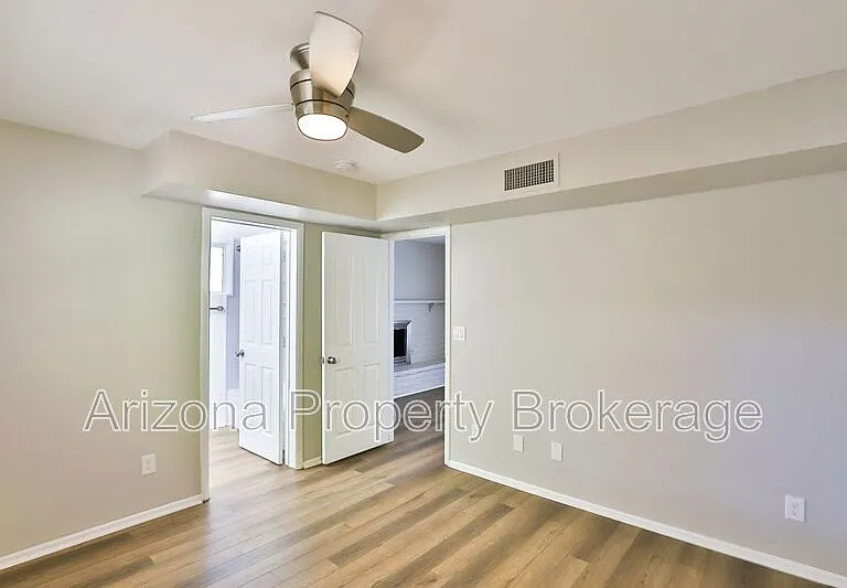 144 E Vista Del Cerro Dr — Photo 10