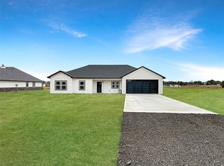 6472 Old Clarksville Rd, Paris, TX 75462