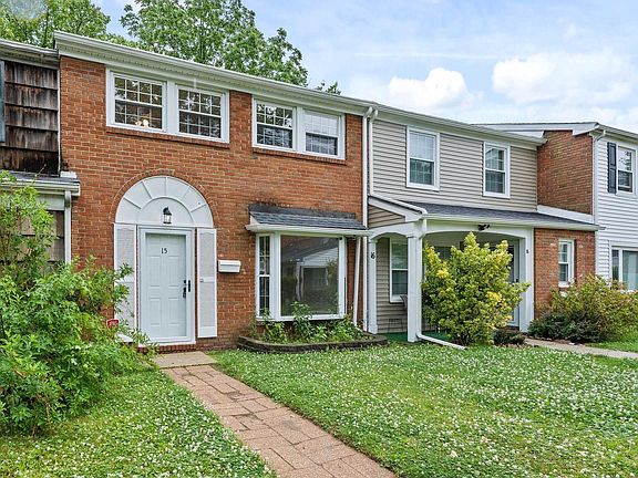 2nd image of 15 Raleigh Pl