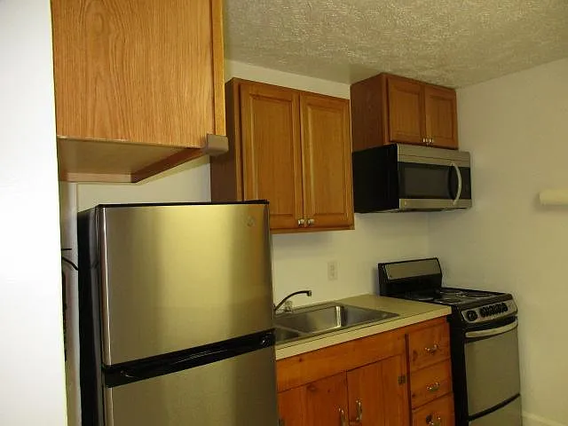 395 Pine St #2 — Photo 14