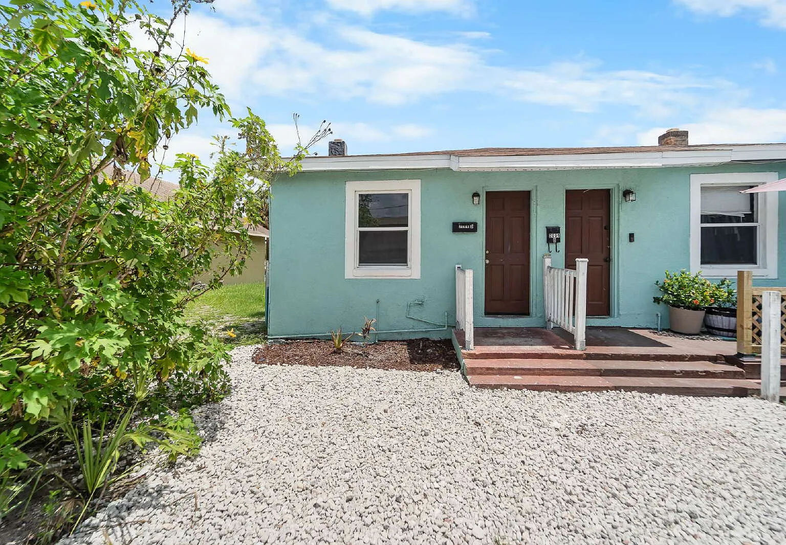 2 bed, 1.0 bath, 676 sqft, $1,800 — Photo 1