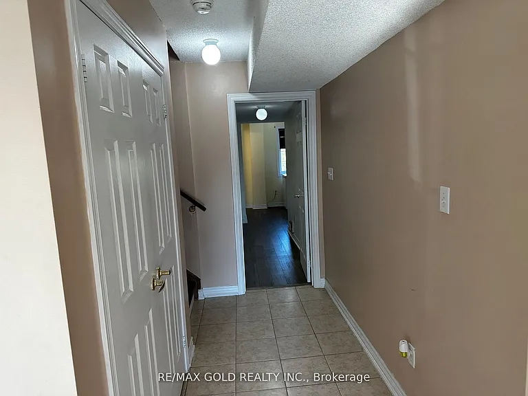 50 Arizona Dr — Photo 12
