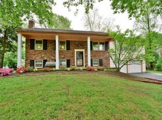 19 Girard St, Marlboro, NJ