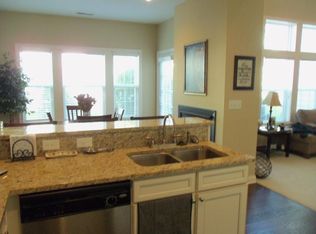 3926 Rennes Dr, Columbus, OH 43221