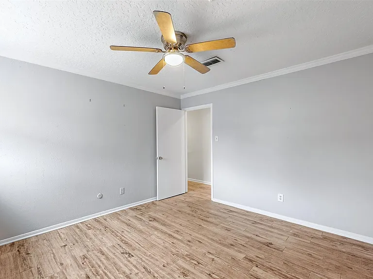 10735 Kitty Brook Dr — Photo 28