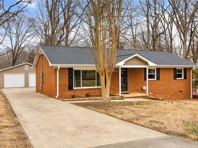 2936 Isaacs Pl, Greensboro, NC, 27408