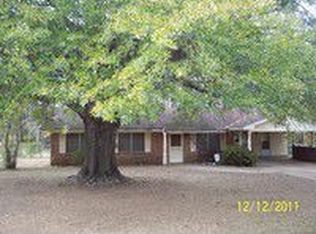 703 Laura St, Mansfield, LA 71052
