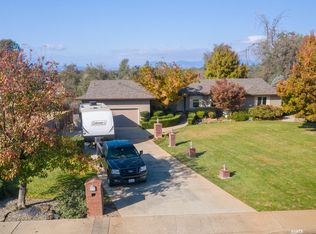 4734 Columbine Dr, Redding, CA 96002