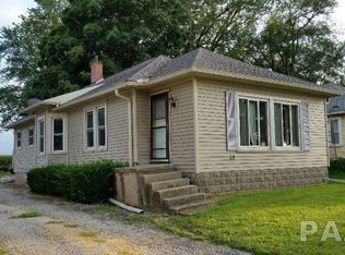 935 Carter St, Fairview, IL 61432