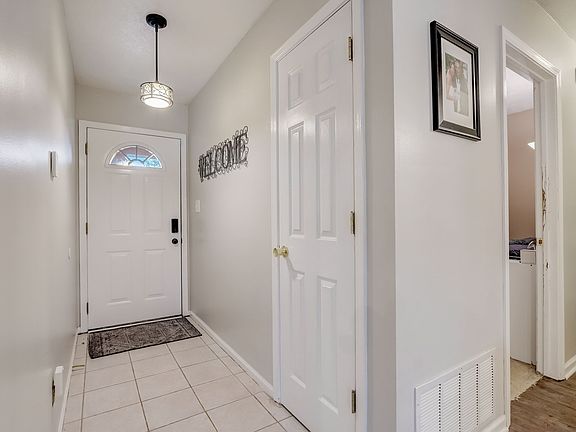 2nd image of 5213 Heathwood Dr
