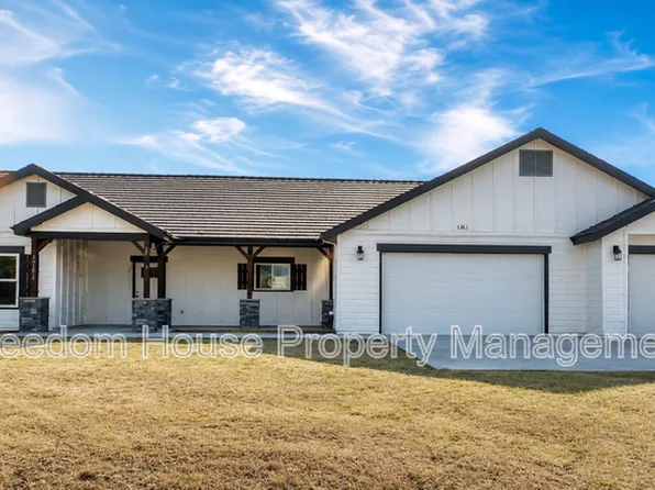 641 Intrepid St, Pahrump, NV 89048