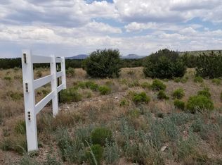 10297 W Latigo Rd, Williams, AZ 86046