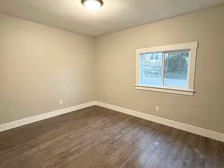 3807 NE Everett St — Photo 9