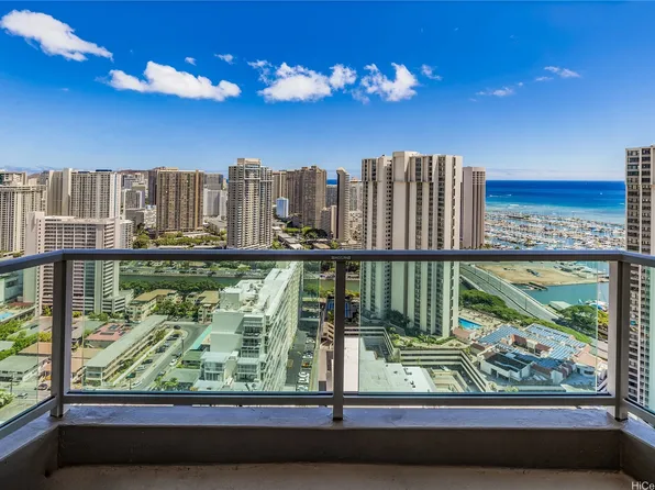 410 Atkinson Dr #3315, Honolulu, HI 96814