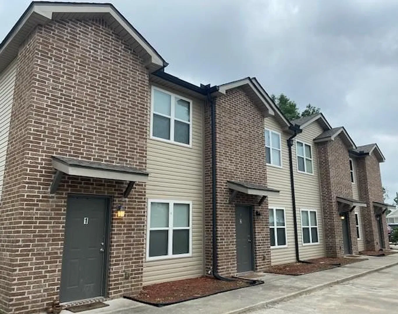 413 Cypress Street — Photo 1