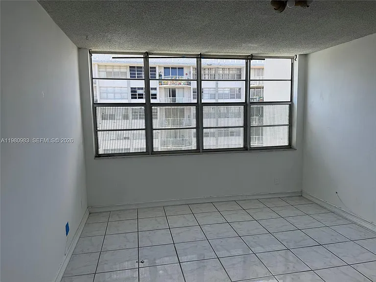 16740 NE 9th Ave #608 — Photo 12