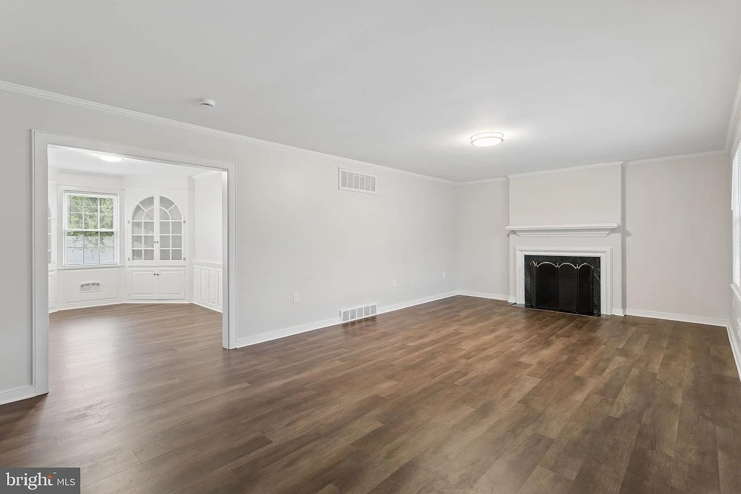 4 bed, 2.0 bath, 3000 sqft, $3,399 — Photo 3