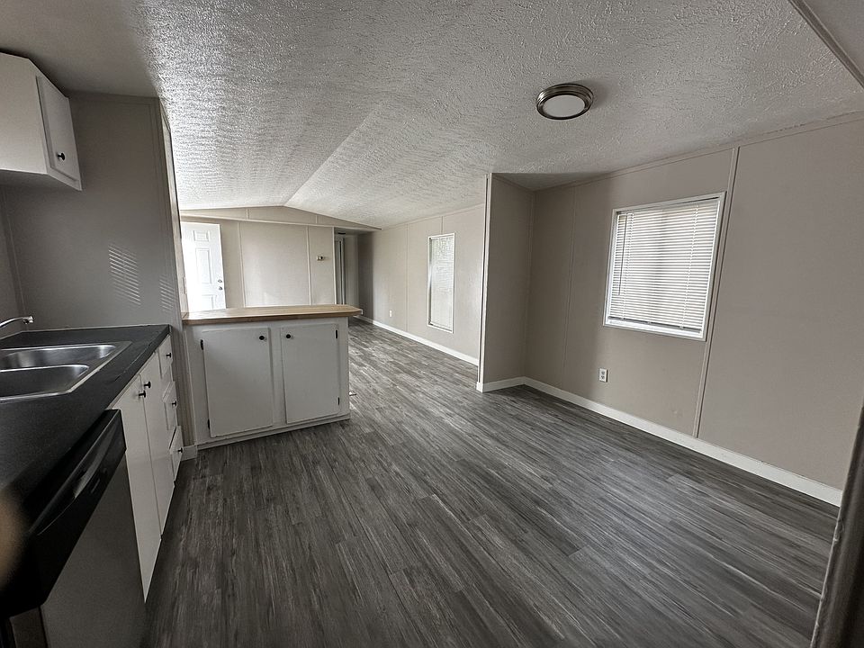 1st image of 402 E 10th Ave #11270761