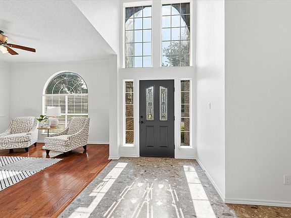 2nd image of 8029 Kristina Ln
